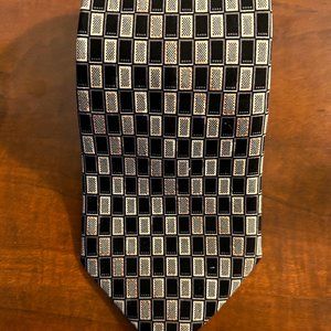 One Men's Pierre Cardin 100% Silk Tie